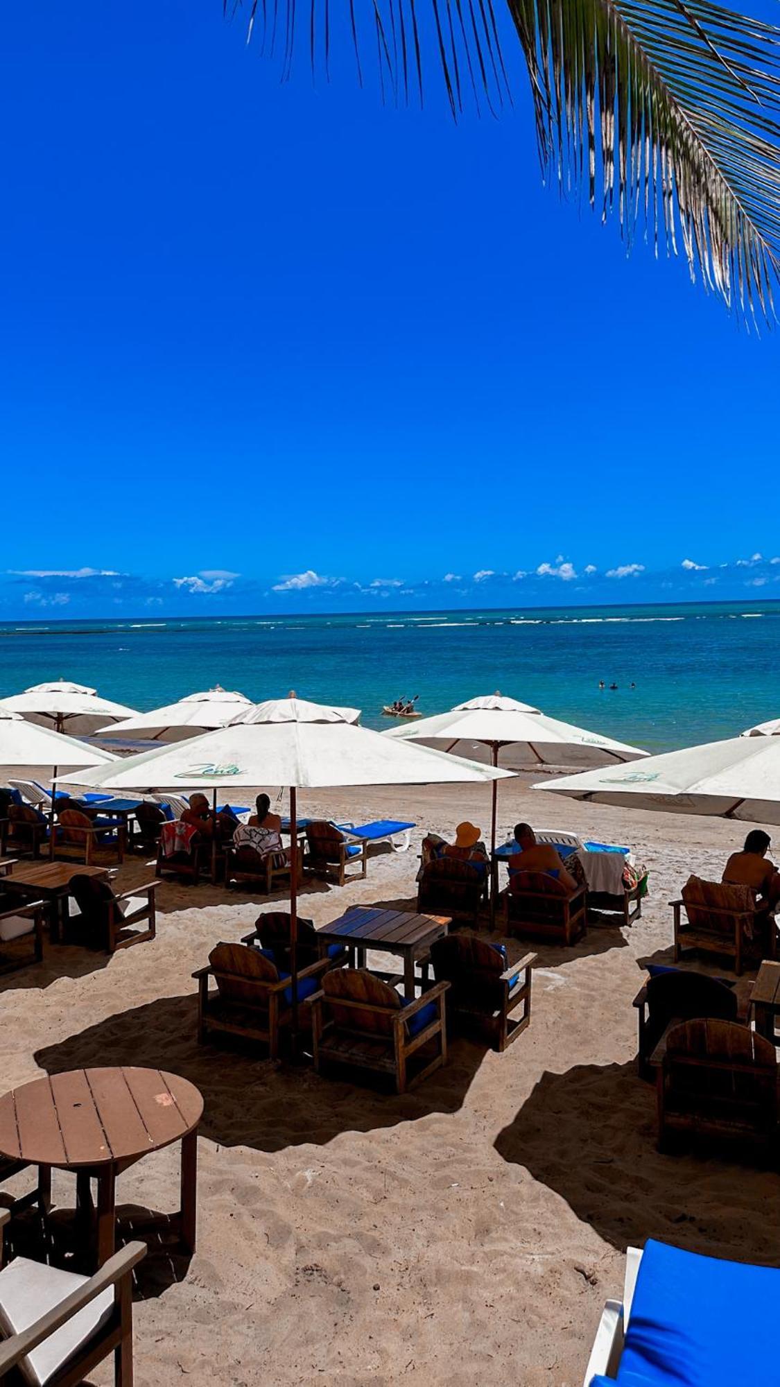 Pousada Villa Zena - Frente Ao Mar - Pe Na Areia 塞古罗港 外观 照片