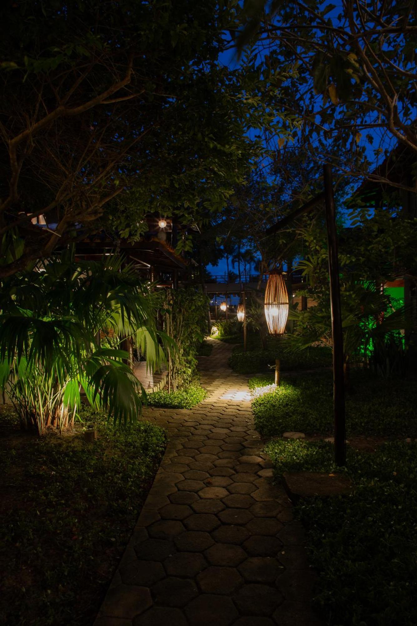 Pousada Villa Zena - Frente Ao Mar - Pe Na Areia 塞古罗港 外观 照片