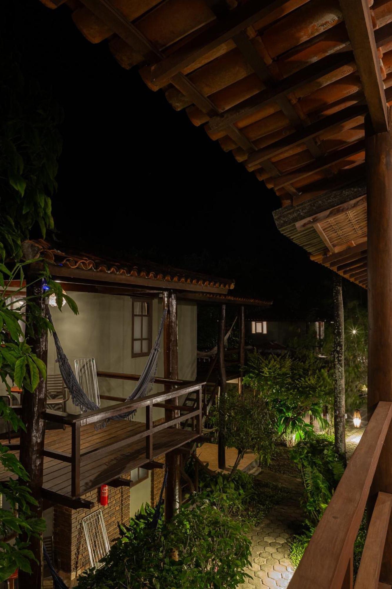 Pousada Villa Zena - Frente Ao Mar - Pe Na Areia 塞古罗港 外观 照片