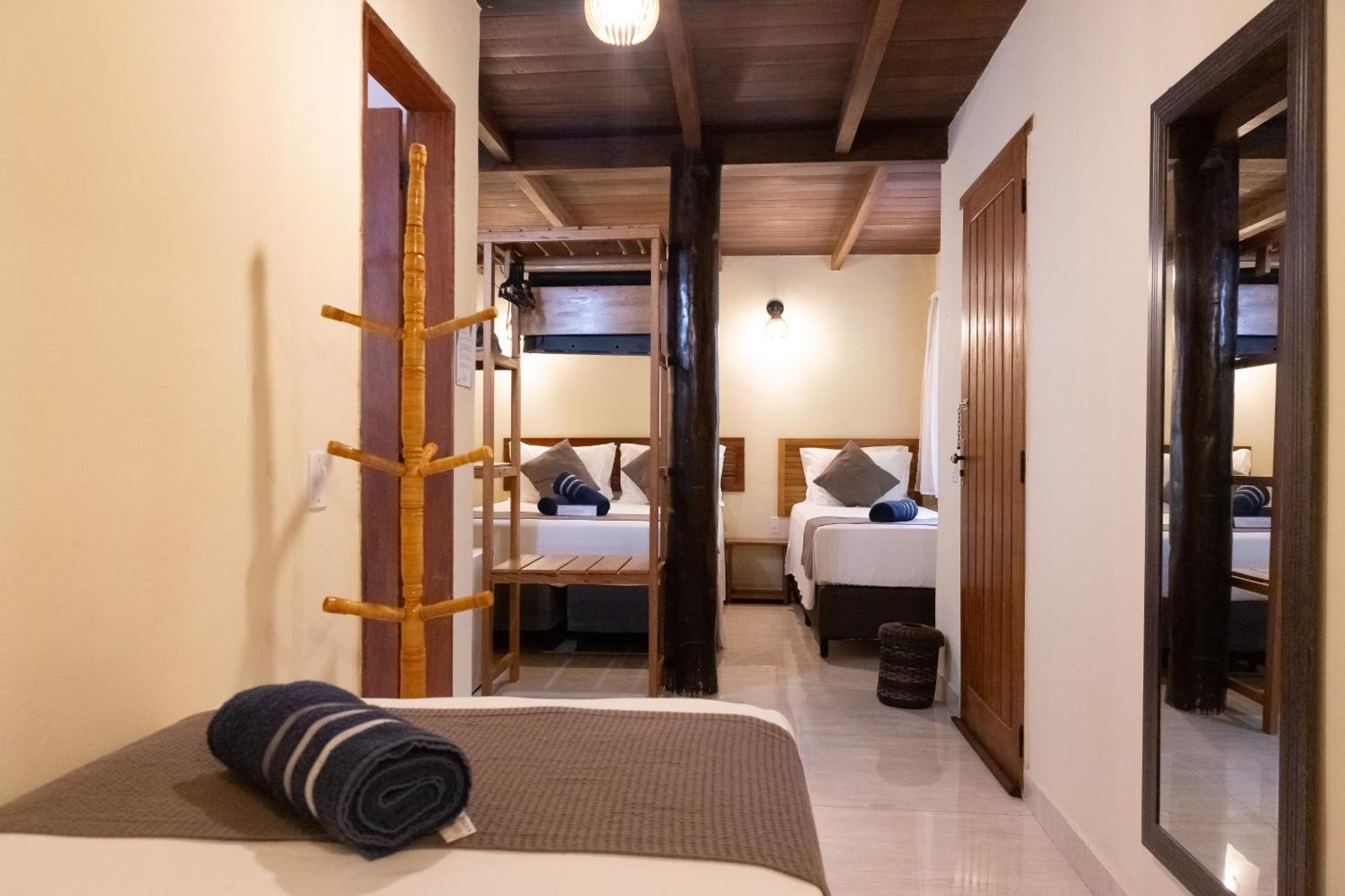 Pousada Villa Zena - Frente Ao Mar - Pe Na Areia 塞古罗港 外观 照片